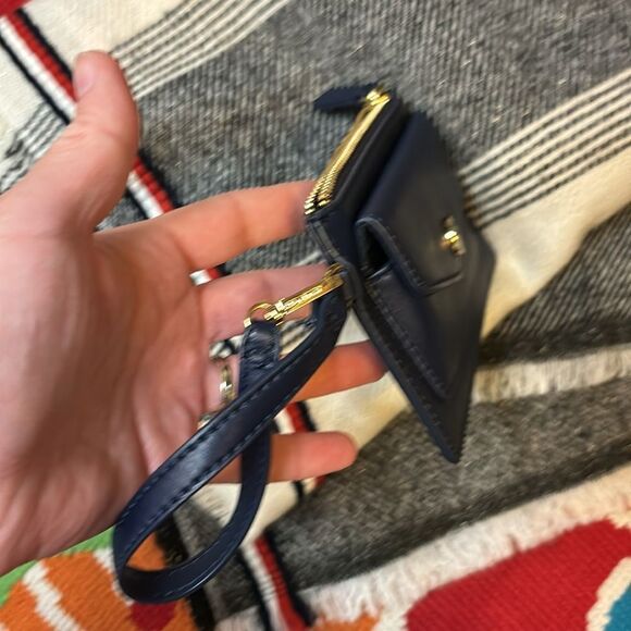 Tommy Hilfiger Bundle - Picture 5 of 10